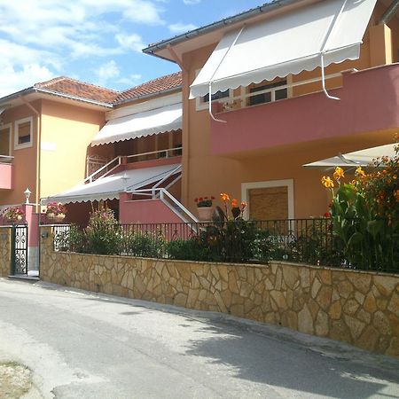 Villa Ira Studios - Apartments Parga Exterior foto